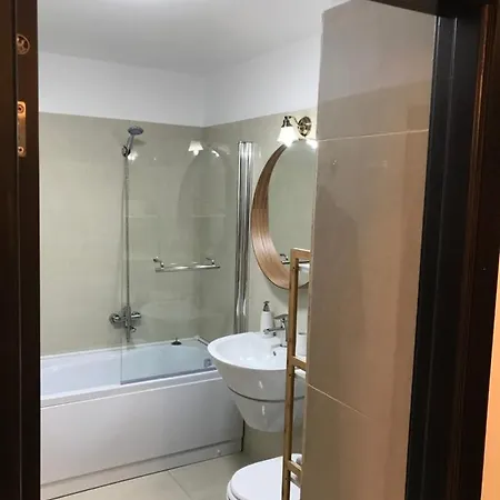 Apartment White Season Brasov