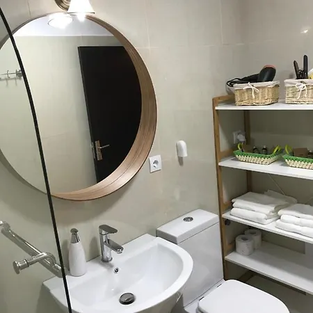 White Season Apartment