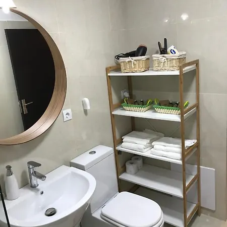 White Season Apartment